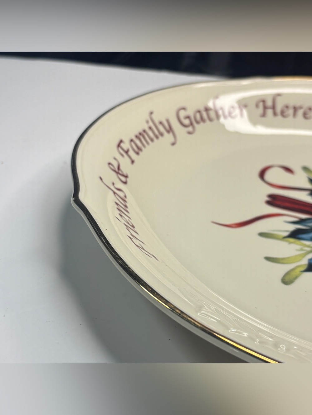LENOX WINTER GREETINGS 12" Dessert Platter HOLLY Cardinal’s - Picture 6 of 9
